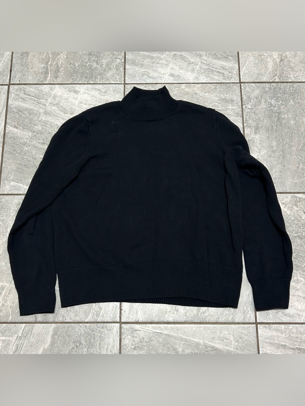 Old Navy Women’s Medium Black Mock Neck Sweater Boxy Knit Turtleneck